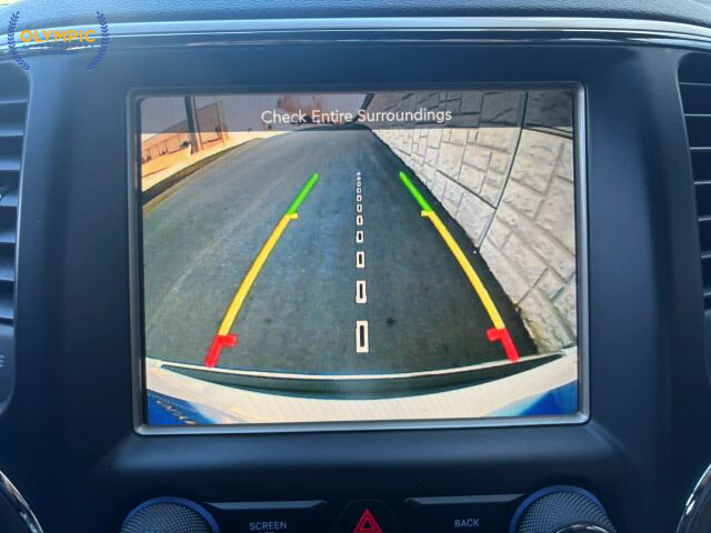 2015 Jeep Grand Cherokee in Decatur, GA 30032 - 18096328 28