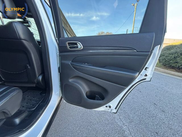 2015 Jeep Grand Cherokee in Decatur, GA 30032 - 18096328 44