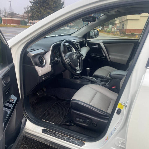 2017 Toyota RAV4 in Coeur d&amp;#039;Alene, ID 83815 - 18096333 10