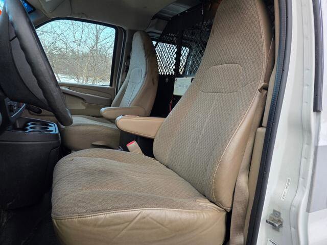 2012 Chevrolet Express 2500 in Blauvelt, NY 10913 - 18096339 12