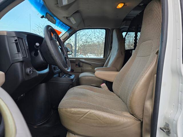 2012 Chevrolet Express 2500 in Blauvelt, NY 10913 - 18096339 11