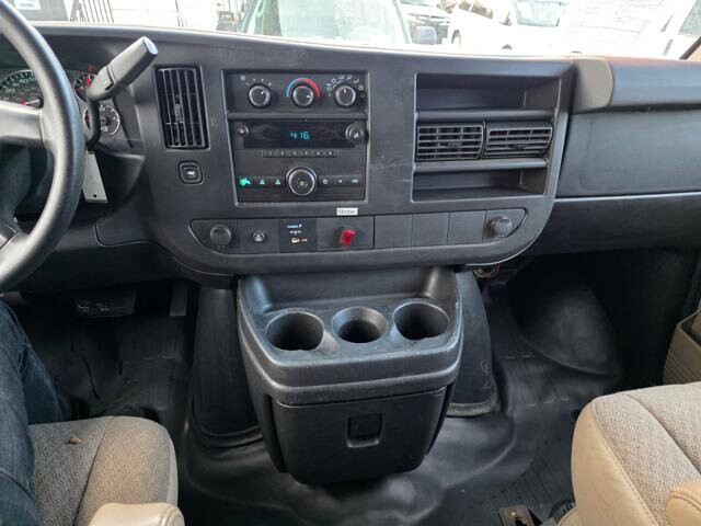 2012 Chevrolet Express 2500 in Blauvelt, NY 10913 - 18096339 16