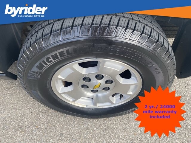 2009 Chevrolet Suburban in Conway, AR 72032 - 18096340 4