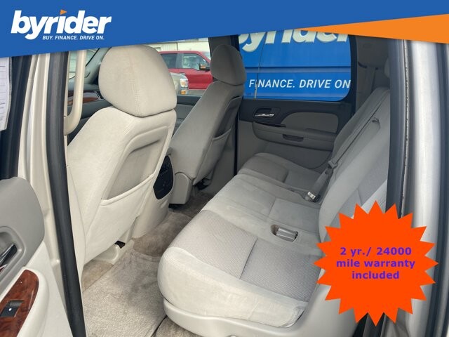 2009 Chevrolet Suburban in Conway, AR 72032 - 18096340 6