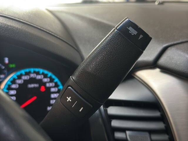 2017 GMC Yukon XL in Burlington, WI 53105 - 18096341 31