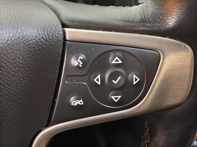 2017 GMC Yukon XL in Burlington, WI 53105 - 18096341 30