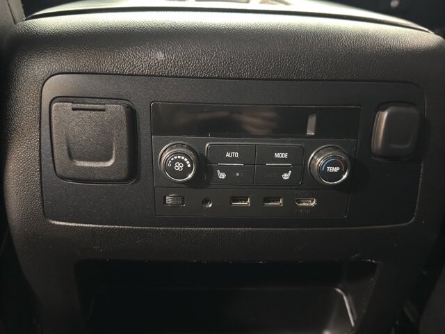 2017 GMC Yukon XL in Burlington, WI 53105 - 18096341 14