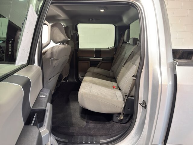 2017 Ford F150 in Burlington, WI 53105 - 18096342 13