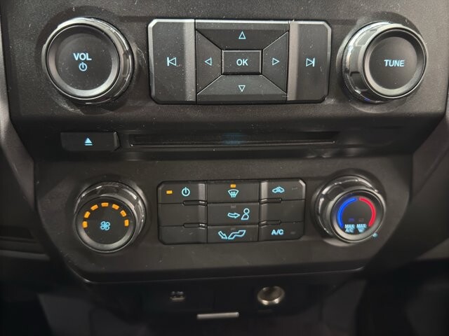 2017 Ford F150 in Burlington, WI 53105 - 18096342 28