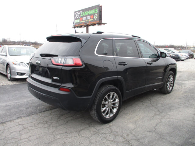 2019 Jeep Cherokee in Oak Grove, MO 64075 - 18096352 5