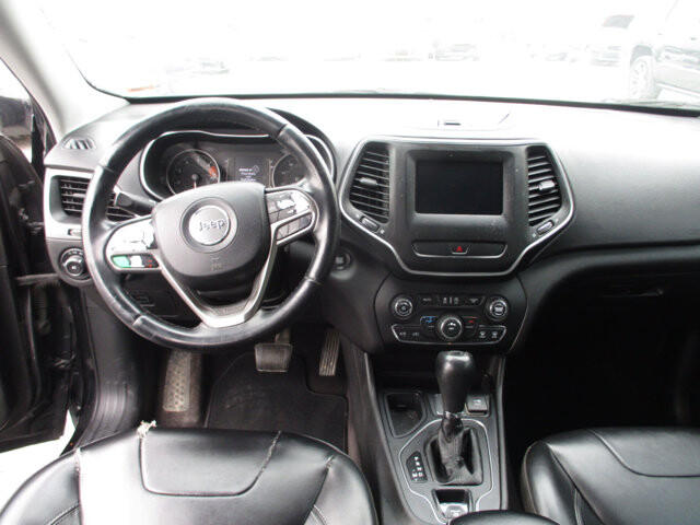 2019 Jeep Cherokee in Oak Grove, MO 64075 - 18096352 12