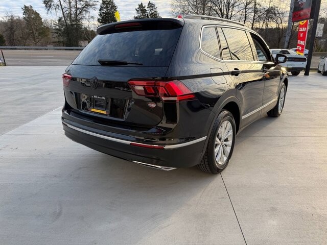 2018 Volkswagen Tiguan in Knoxville, TN 37920 - 18096354 4