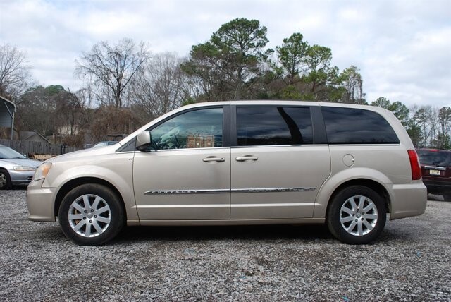 2015 Chrysler Town & Country in Birmingham, AL 35215 - 18096355 9