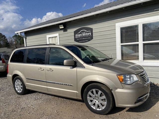 2015 Chrysler Town & Country in Birmingham, AL 35215 - 18096355 2