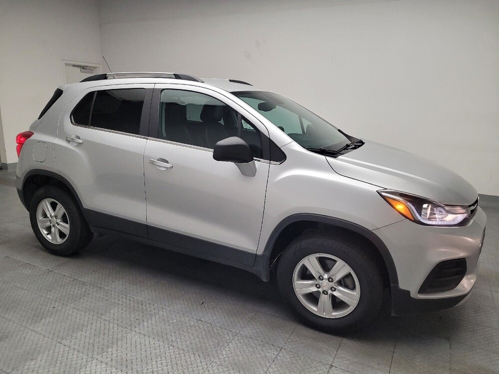 2020 Chevrolet Trax in Montclair, CA 91763 - 18096368 11