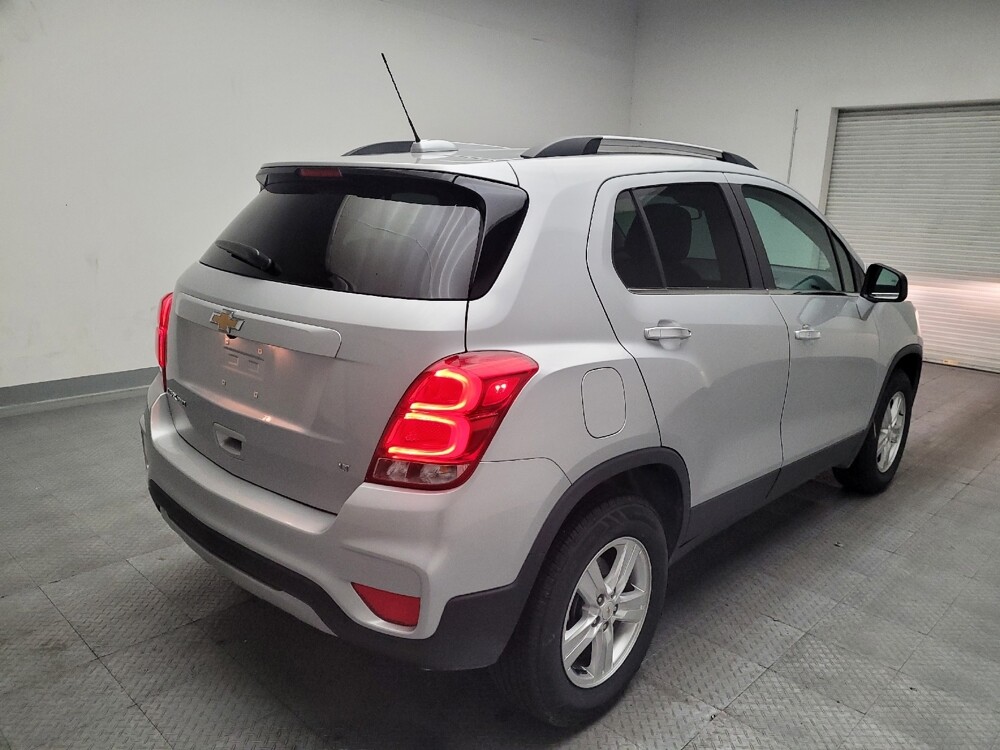 2020 Chevrolet Trax in Montclair, CA 91763 - 18096368 9