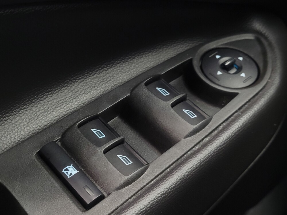 2017 Ford Escape in Indianapolis, IN 46219 - 18096370 27