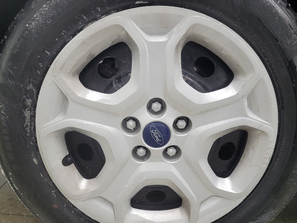 2017 Ford Escape in Indianapolis, IN 46219 - 18096370 31