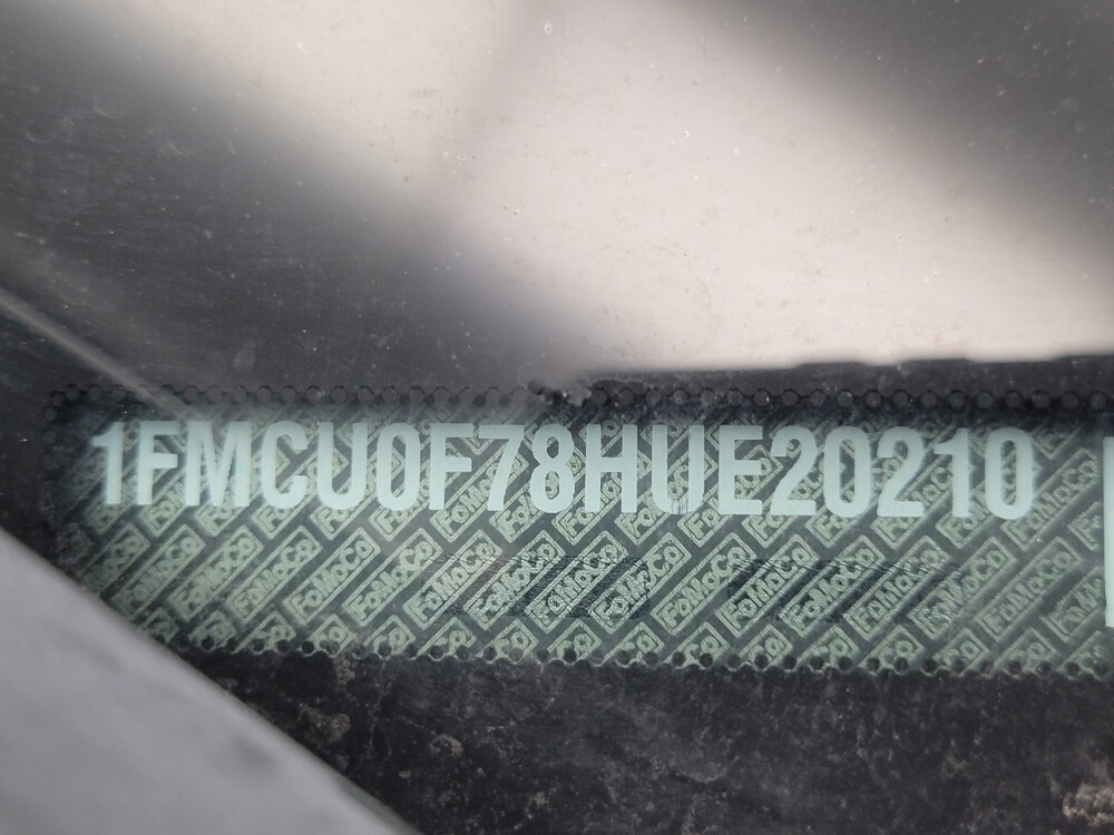 2017 Ford Escape in Indianapolis, IN 46219 - 18096370 33