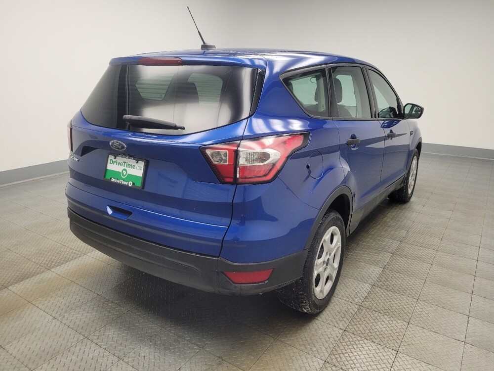 2017 Ford Escape in Indianapolis, IN 46219 - 18096370 9