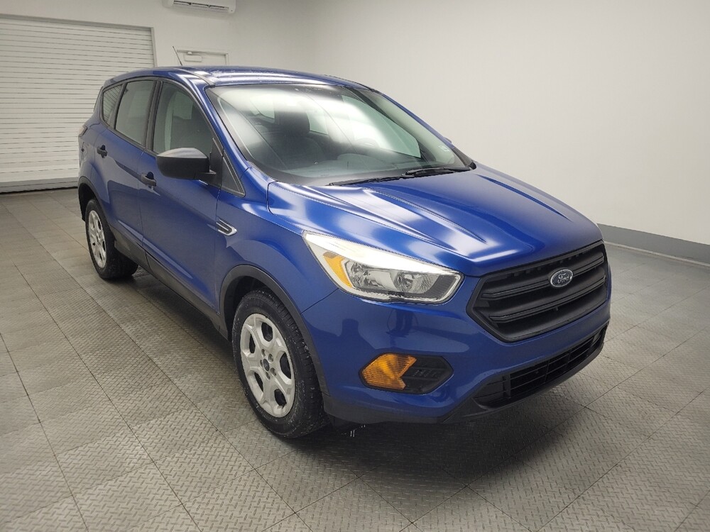 2017 Ford Escape in Indianapolis, IN 46219 - 18096370 13