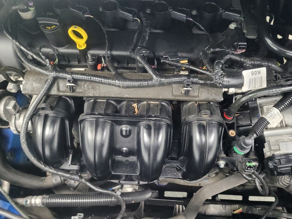 2017 Ford Escape in Indianapolis, IN 46219 - 18096370 30