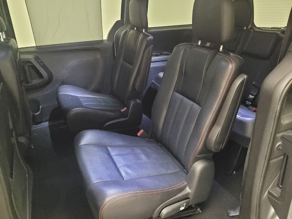 2019 Dodge Grand Caravan in Torrance, CA 90504 - 18096372 18