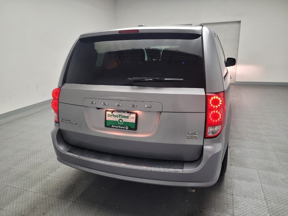 2019 Dodge Grand Caravan in Torrance, CA 90504 - 18096372 7