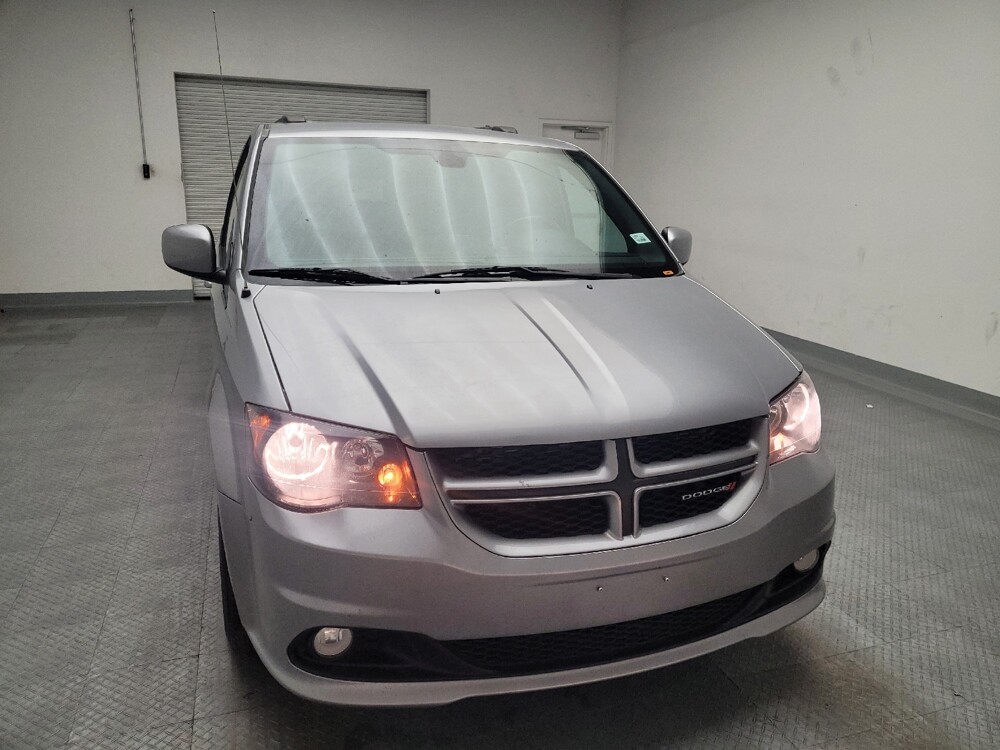2019 Dodge Grand Caravan in Torrance, CA 90504 - 18096372 14