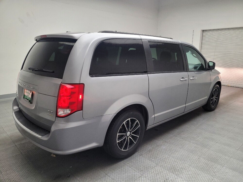2019 Dodge Grand Caravan in Torrance, CA 90504 - 18096372 9