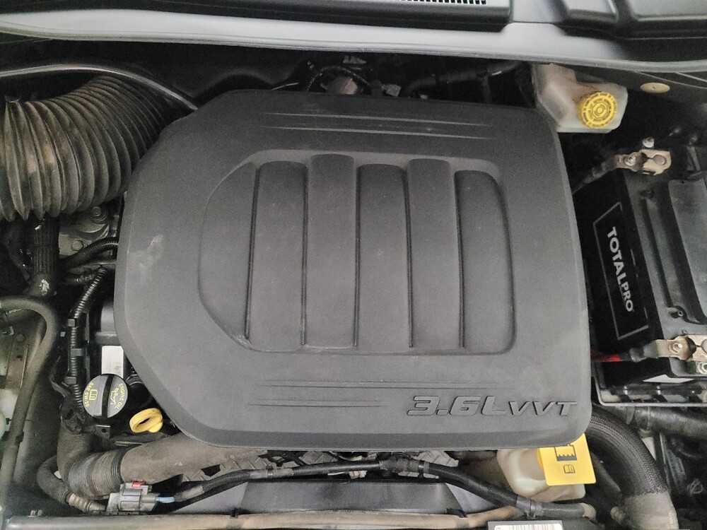 2019 Dodge Grand Caravan in Torrance, CA 90504 - 18096372 30