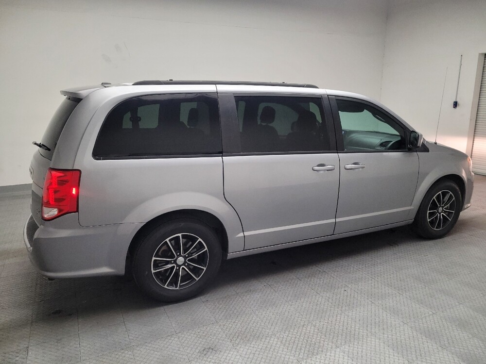 2019 Dodge Grand Caravan in Torrance, CA 90504 - 18096372 10