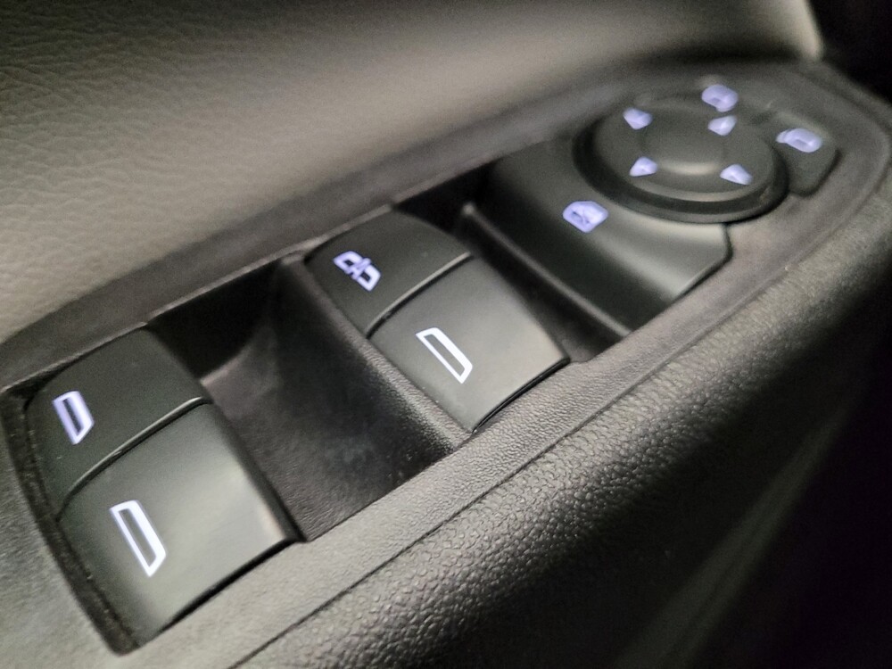 2019 Chevrolet Equinox in Torrance, CA 90504 - 18096373 27