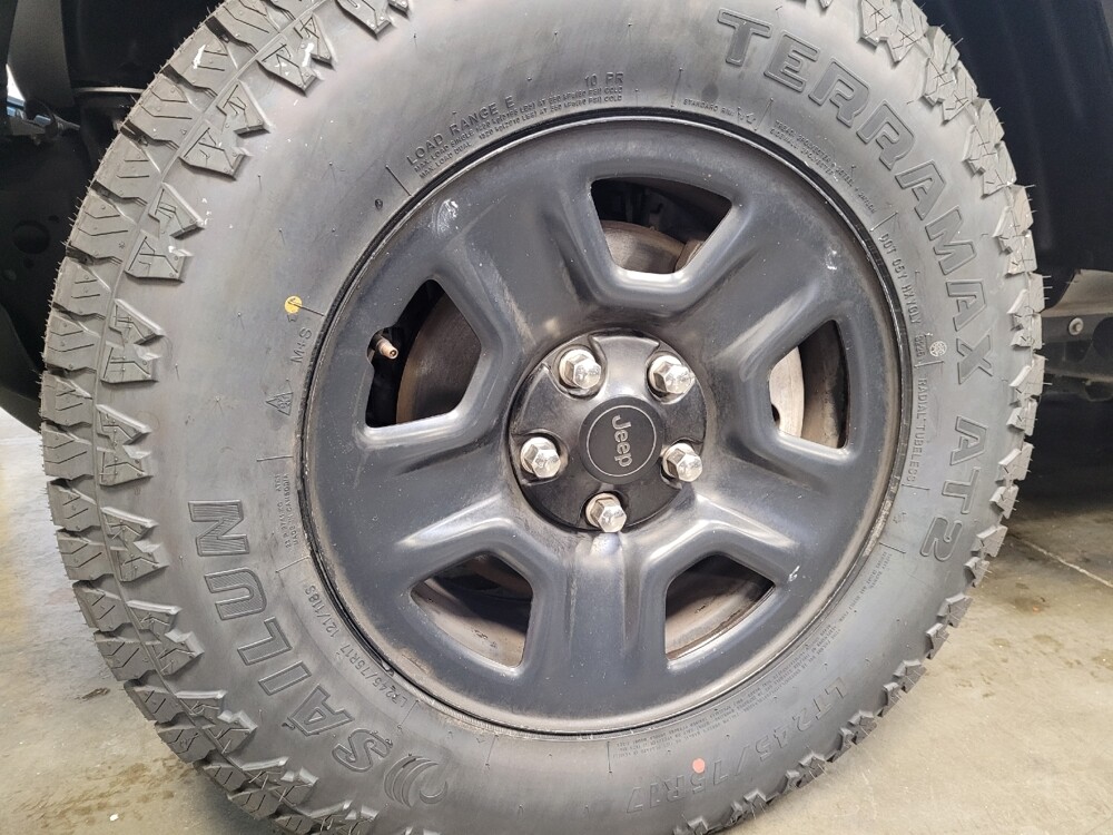 2019 Jeep Wrangler in Torrance, CA 90504 - 18096374 31