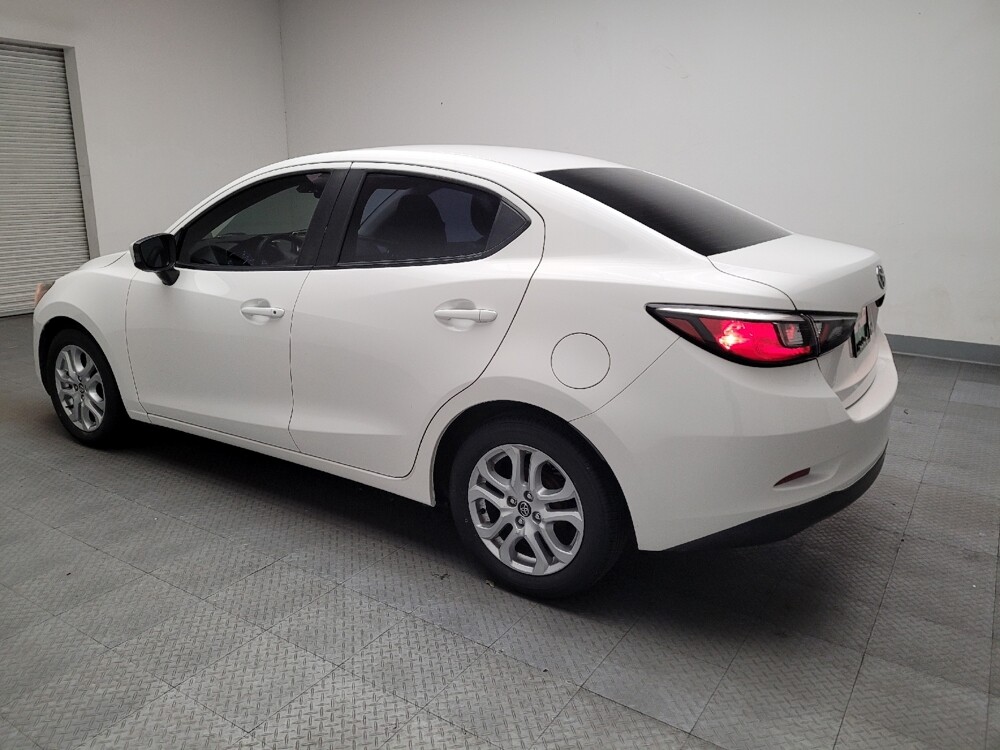 2017 Toyota Yaris in Montclair, CA 91763 - 18096376 3