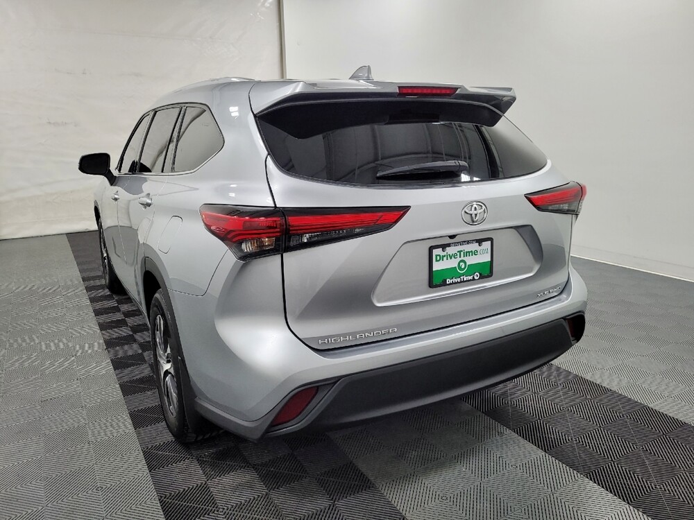 2022 Toyota Highlander in Langhorne, PA 19047 - 18096377 5