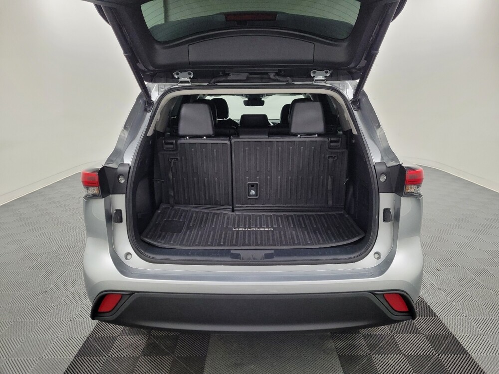 2022 Toyota Highlander in Langhorne, PA 19047 - 18096377 29
