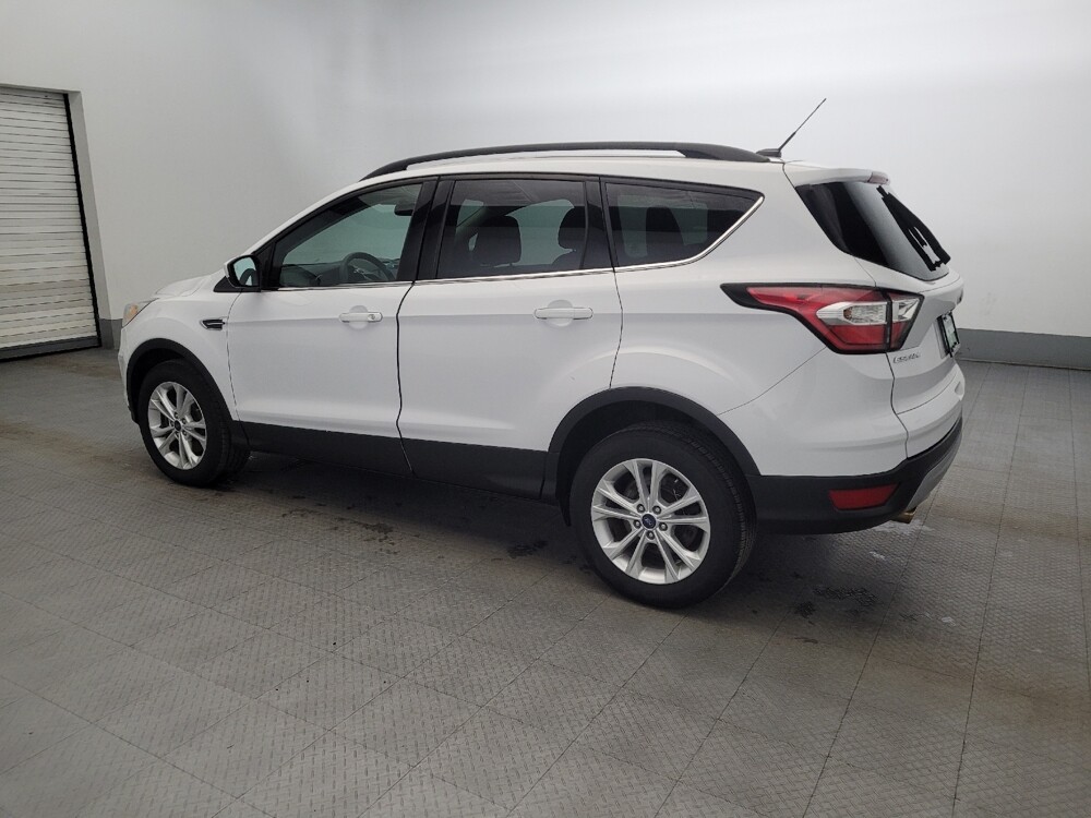 2017 Ford Escape in Temple Hills, MD 20746 - 18096378 3