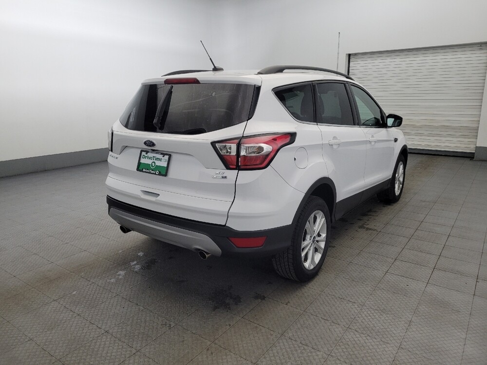 2017 Ford Escape in Temple Hills, MD 20746 - 18096378 9