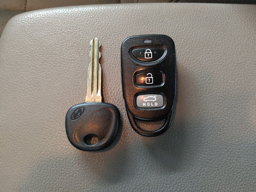 2017 Hyundai Elantra in Jackson, MS 39211 - 18096379 32