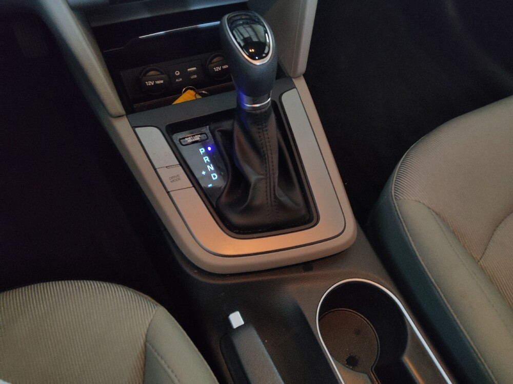 2017 Hyundai Elantra in Jackson, MS 39211 - 18096379 26