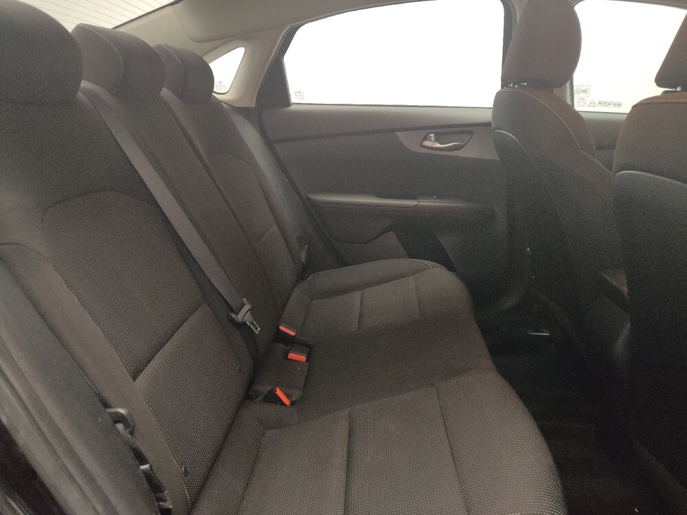 2021 Kia Forte in Arlington, TX 76011 - 18096383 19