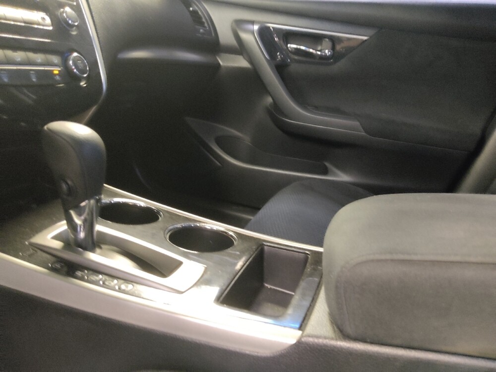 2014 Nissan Altima in Knoxville, TN 37923 - 18096384 26