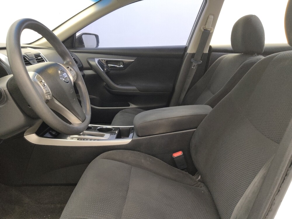 2014 Nissan Altima in Knoxville, TN 37923 - 18096384 17