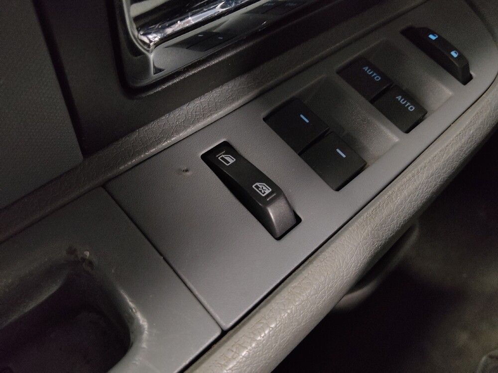 2013 Ford F150 in Athens, GA 30606 - 18096385 27