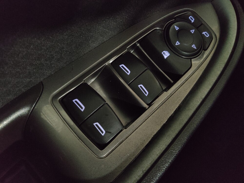 2017 Chevrolet Malibu in Marietta, GA 30062 - 18096394 27