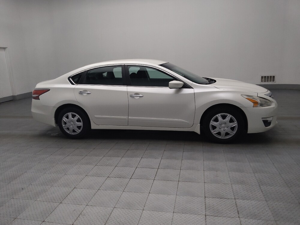2014 Nissan Altima in Pelham, AL 35124 - 18096396 11