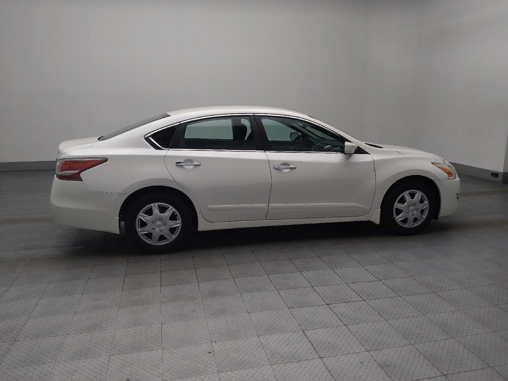 2014 Nissan Altima in Pelham, AL 35124 - 18096396 10