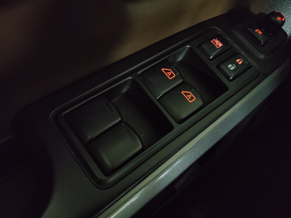 2018 Nissan Titan in Macon, GA 31210 - 18096398 27