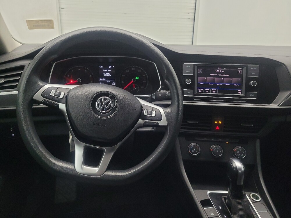 2019 Volkswagen Jetta in Chattanooga, TN 37421 - 18096399 22